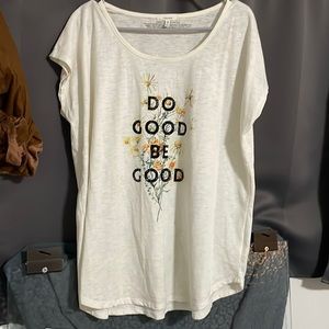 Maurices T shirt size XL